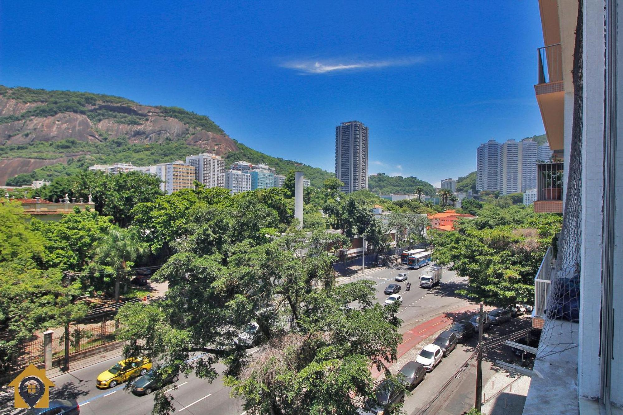 Charmoso C/ Vista O Pao De Acucar *